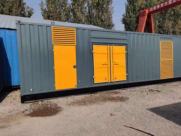 港口镇300kw 柴油发电机组用多大的空气开关？