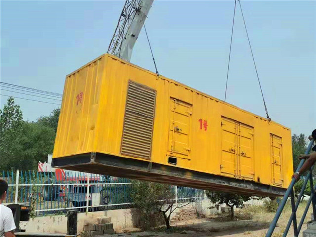 港口镇300KW柴油发电机组油耗是多少？