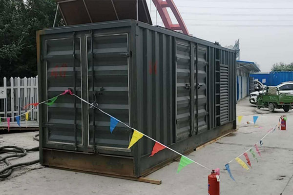港口镇发电机租赁空气滤清器多久更换一次?